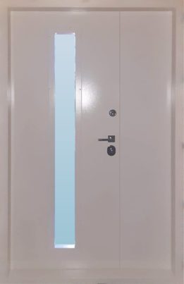 Двухстворчатые входные двери со стеклом